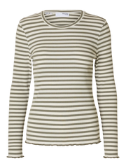 SLFANNA Crew Neck Tee - Cardamon Seed/Snow white - Selected Femme - London Bazar